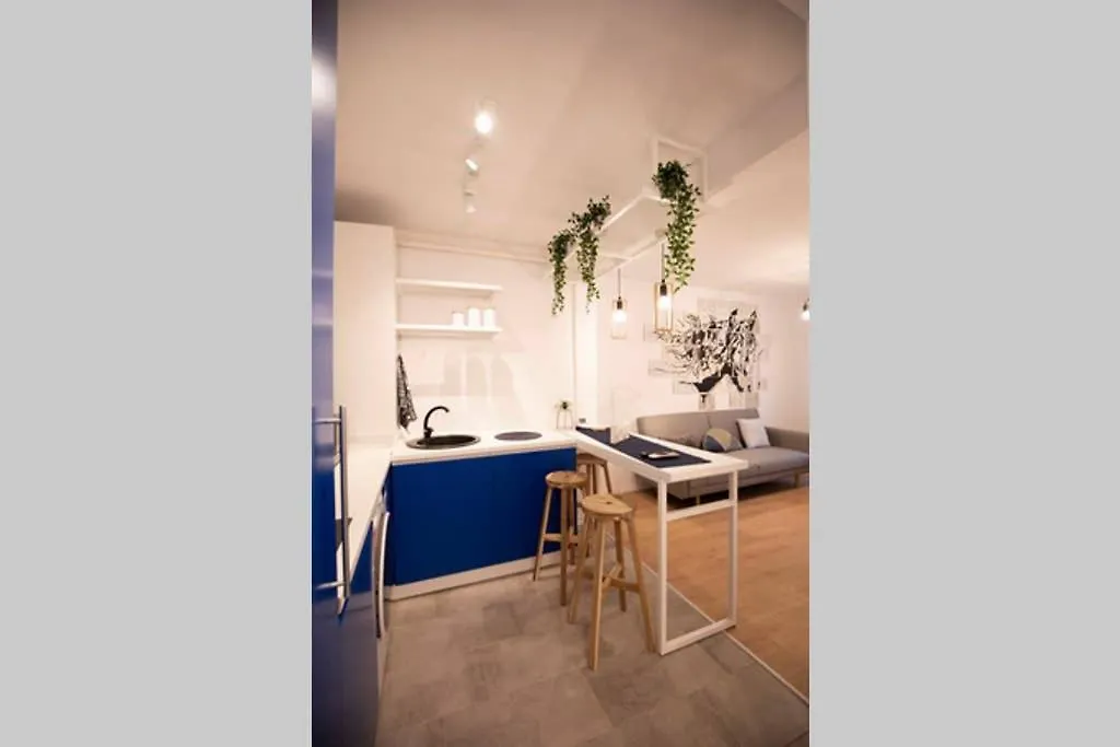 Blue Sky City Center Bucharest Apartment
